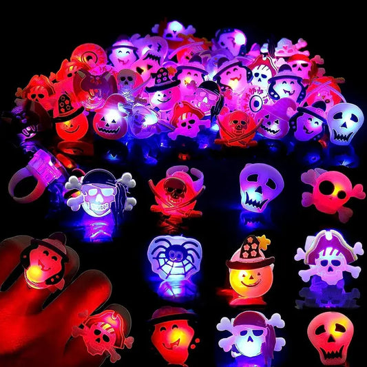 50PCS Halloween QIAWI LED Rings – Pumpkin & Skull Glow Toys